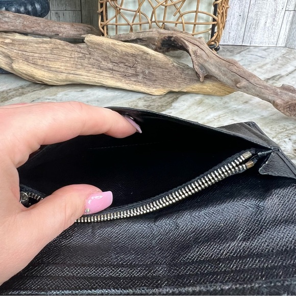 LOUIS VUITTON - Epi Brazza - Picture 12 of 15